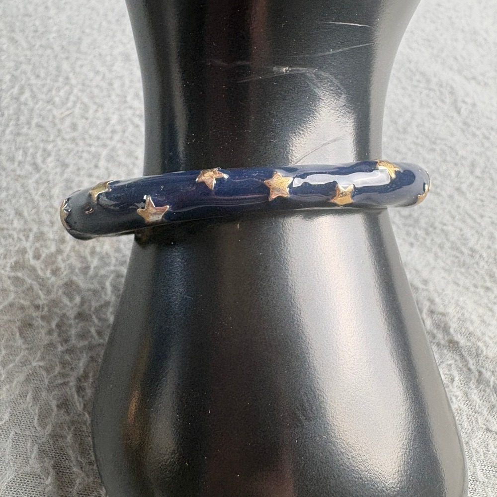 Navy Blue Enamel Star Rhinestone Hinged Bangle Bracelet Gold Tone Celestial Cuff